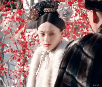 又到冬日，古装毛领斗篷别乱穿，高颜值演员和良心造型师缺一不可