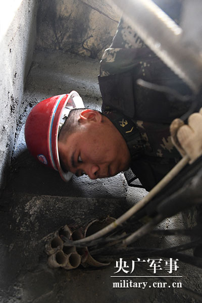 新春走基层火箭军军事频道,新春走军营部队新闻