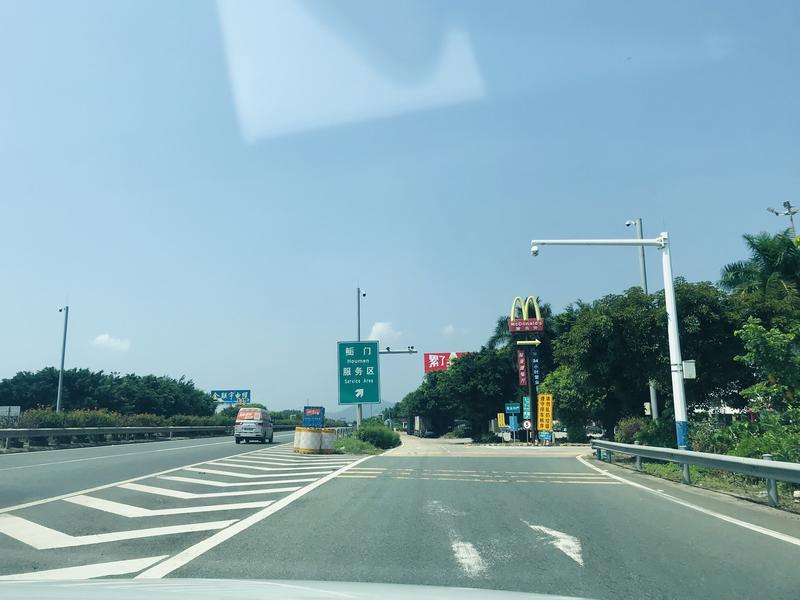 深汕高速公路鲘门服务区下一站,深汕服务区离鲘门服务区有多远