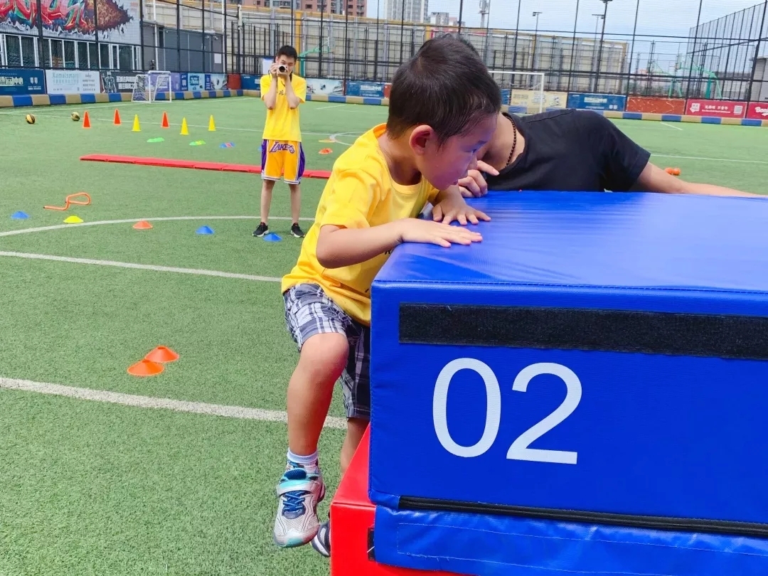 斑马少年运动平台,斑马少儿体能训练中心