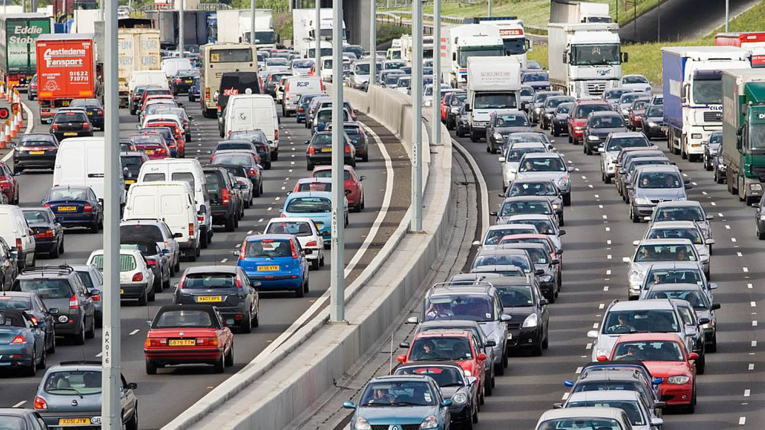 为什么开eco瞬时油耗会比正常的高,为什么开eco模式声音那么大