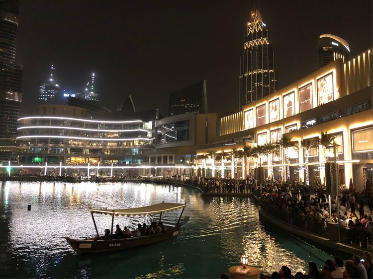 阿联酋是全球最富裕的国家吗,阿联酋最富有的国家