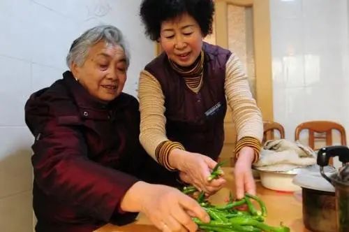 一个人带娃该怎么样才能改变现状,不想给别人带娃怎么办