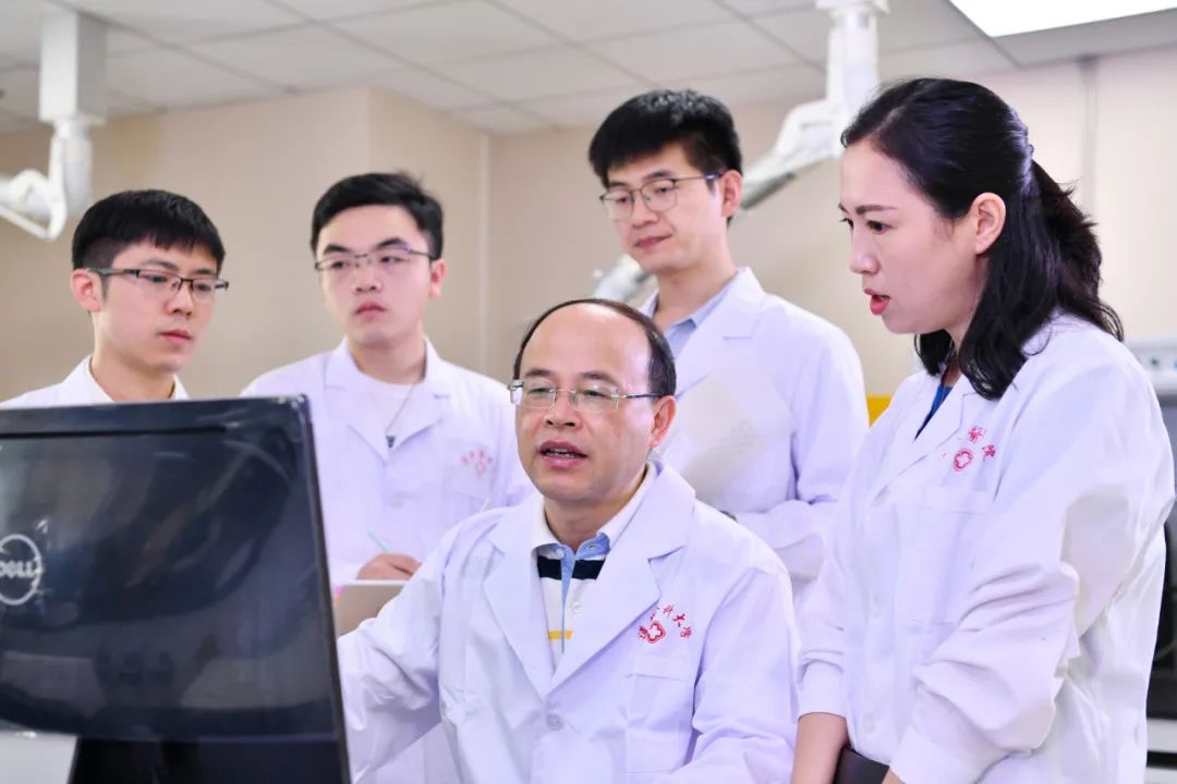 何志旭科研,何志旭造血干细胞