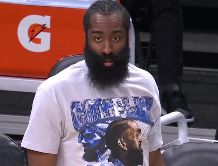 欧文赛后一场话再引争议,王猛和杨毅谈欧文本赛季的表现