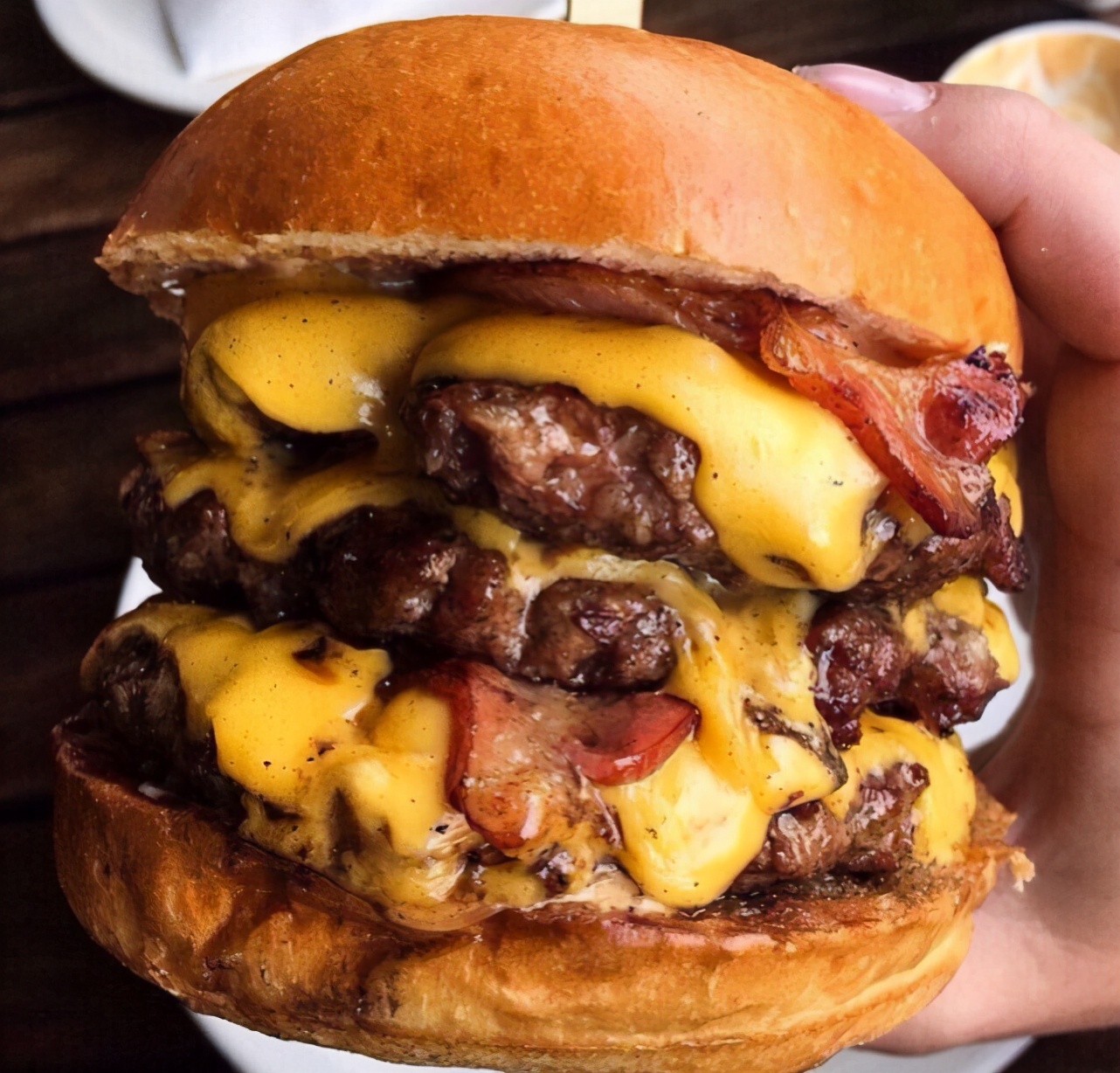 总部修得像紫禁城！涉垄断被罚款7.64亿，起底扬子江药业