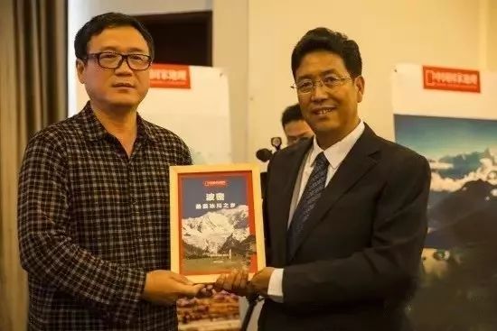 有一种风情叫江南烟雨,波密西藏江南