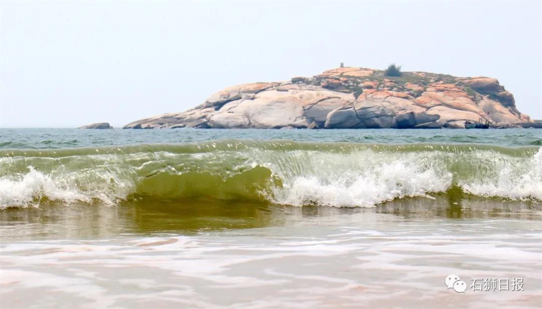 一片美丽的沙滩,石狮最美海滩