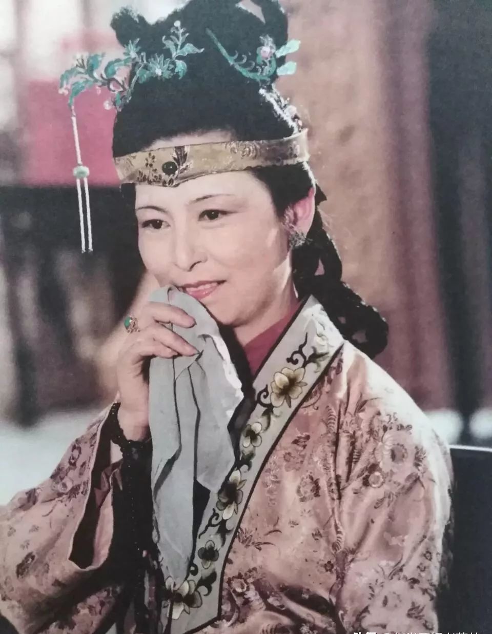 王夫人:那才像个千金小姐的体统!此话有几个意思?