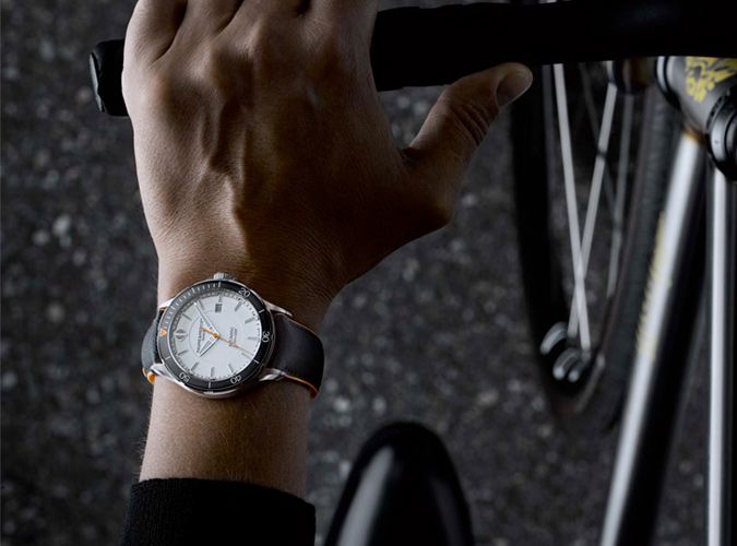 石英腕表和机械表差距在哪里,瑞士复古机械表推荐男款