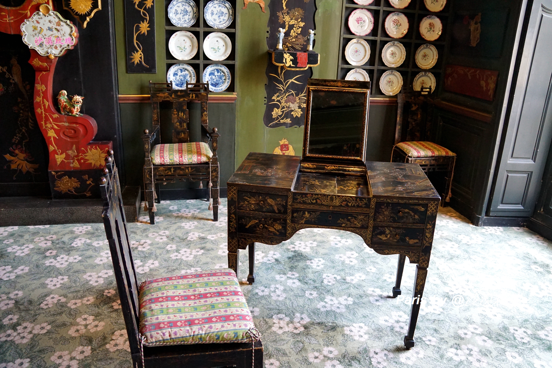 他从未来过中国，却热爱东方文化，为情人亲手设计了“中国沙龙”