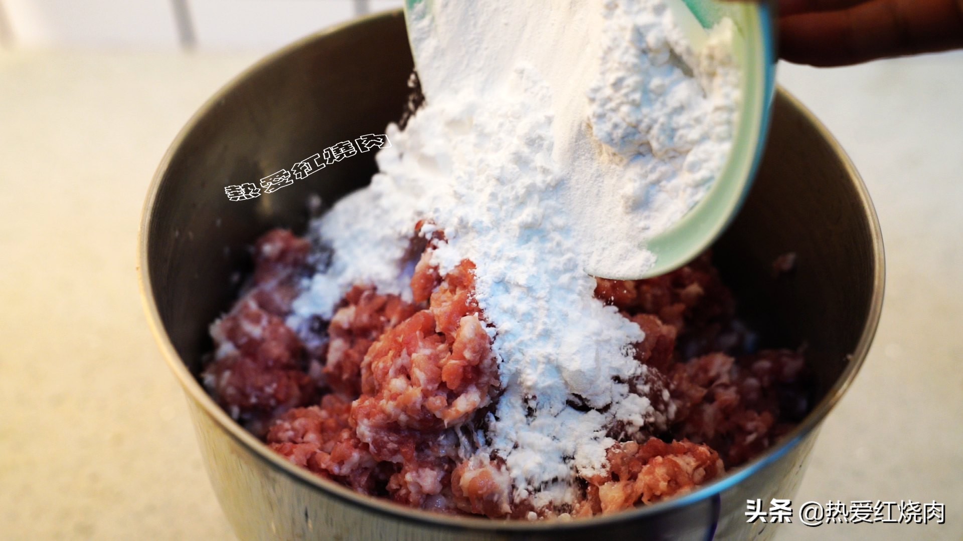 自制黑胡椒烤肠的做法及配方,脆皮黑胡椒烤肠的做法