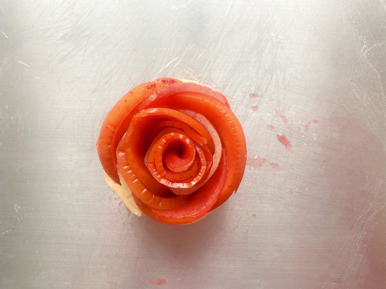 情人节礼物玫瑰花简单做法,苹果玫瑰花做法