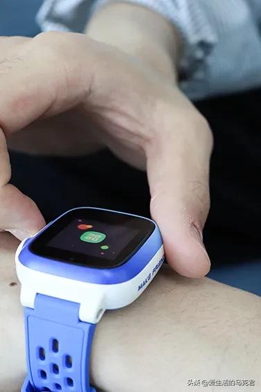 小天才电话手表能打电话不能定位,小天才手表没有电了还可以定位吗
