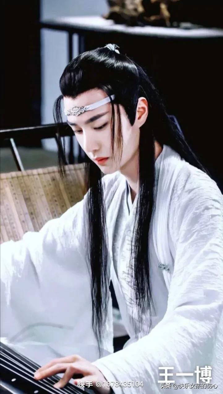 形容古代开朗帅气男子外貌的句子,描写古代男子温润儒雅气质的句子