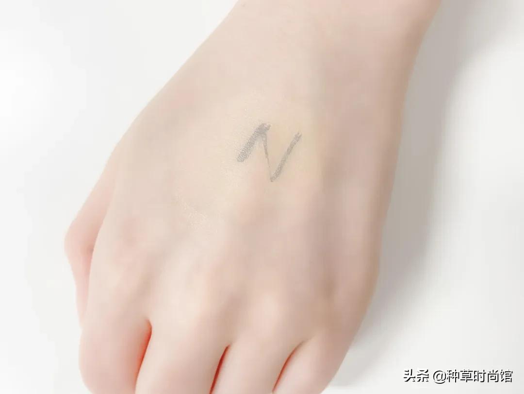 2020口碑最好粉底液油痘皮,最近最火的粉底液控油遮瑕