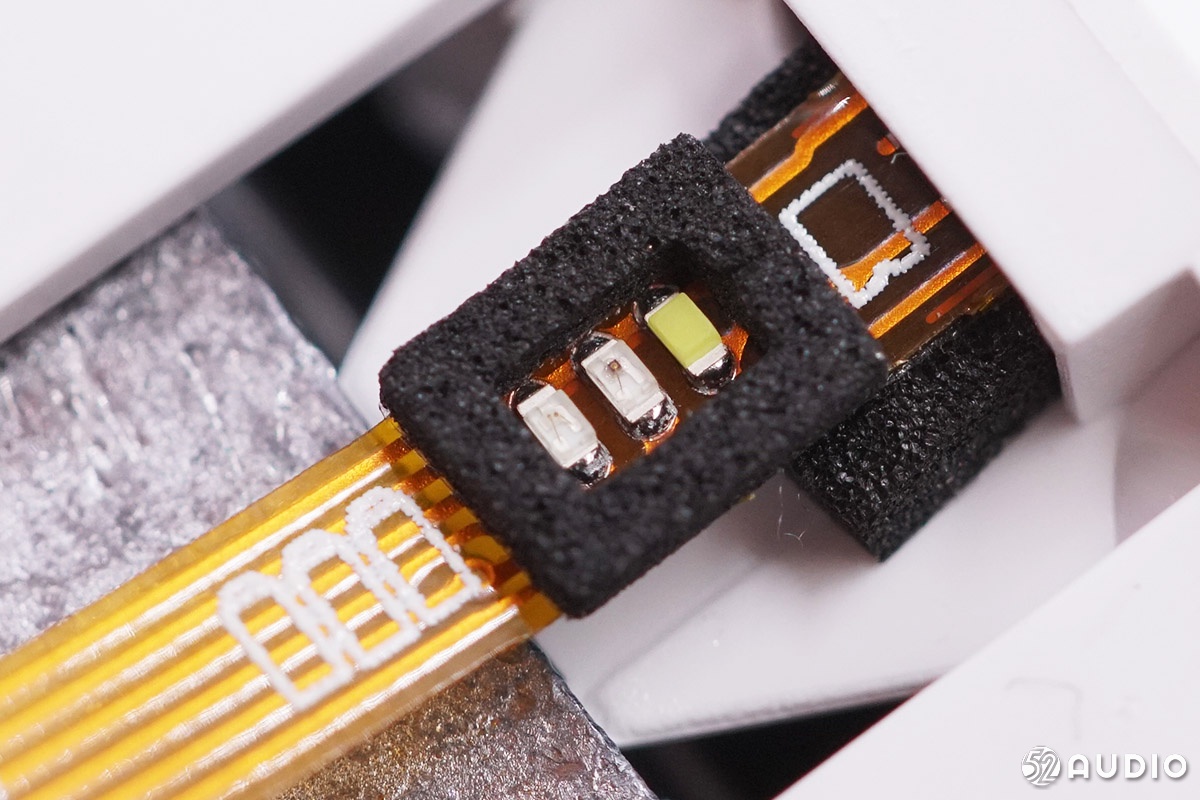 拆解报告山寨airpods恒玄版,airpodspro拆解华强北