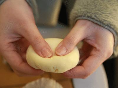 「十堰」这个85后男生开的甜品店，一口就被TA撩到！来了就赖着不想走