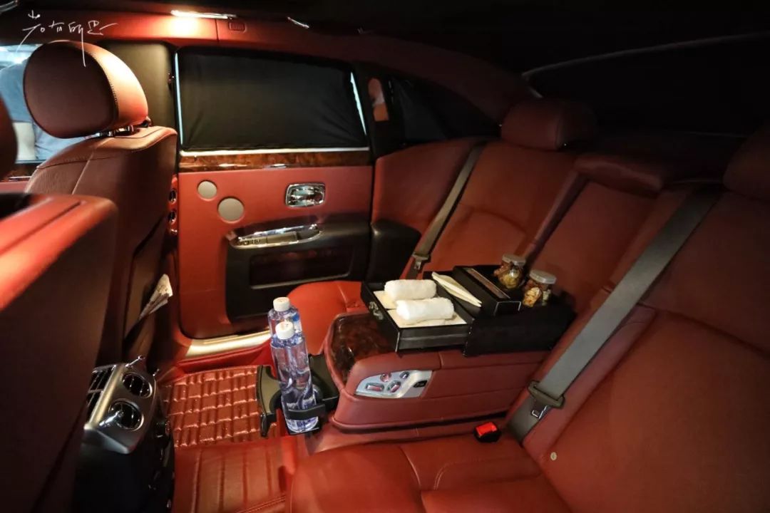 上海去三亚飞到哪里比较划算,上海飞三亚旅游