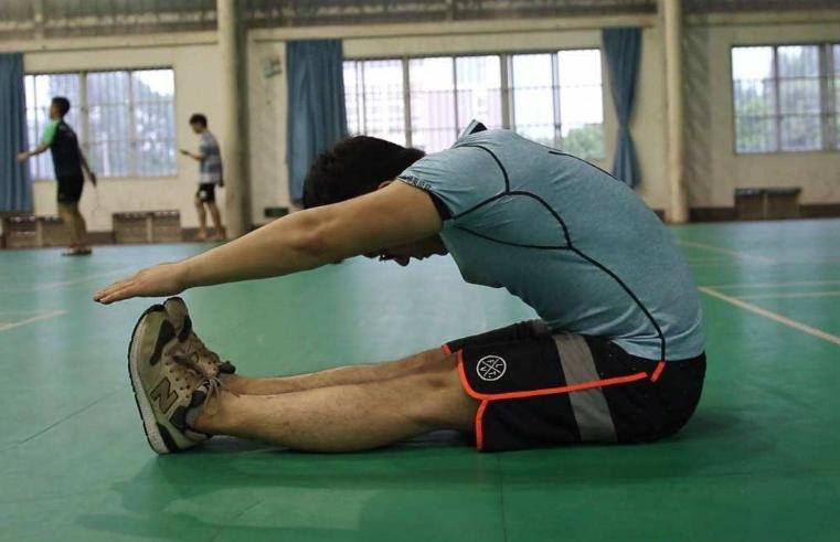 如何锻炼手臂肌肉？3方法鼓起你的肱二头，令你拥有雄健的手臂