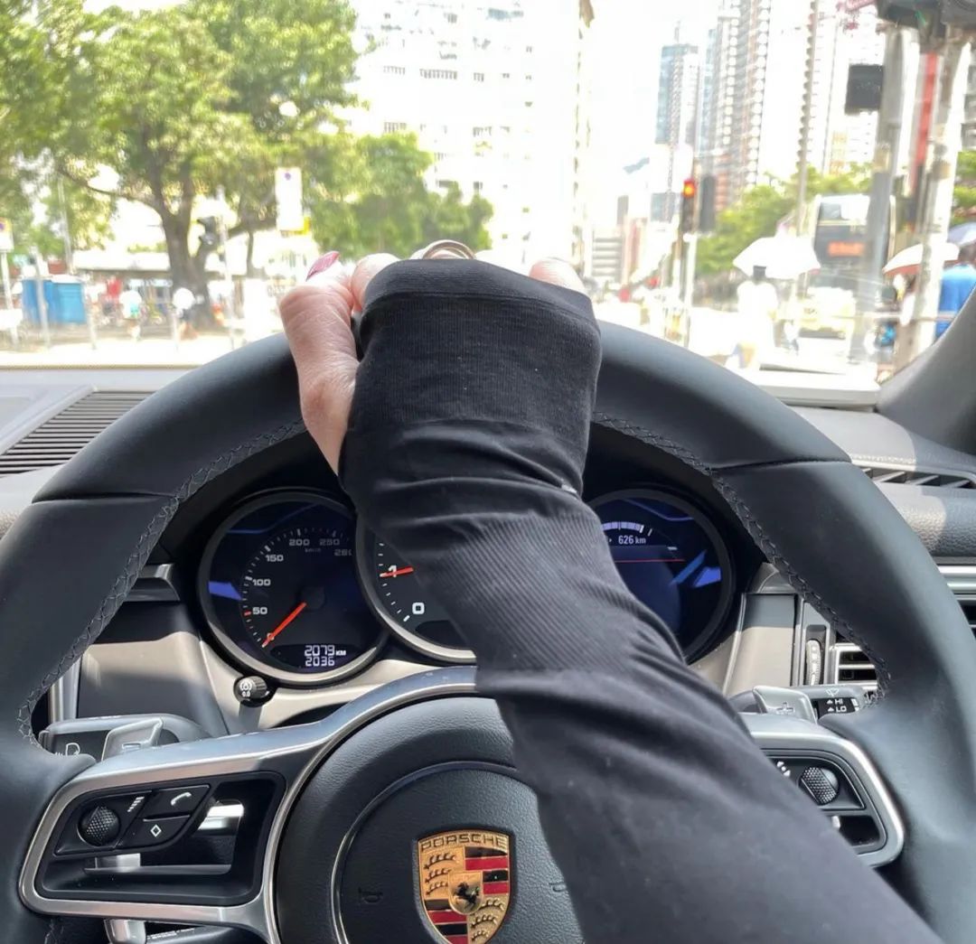 富贵逼人！TVB港姐亚军生意越做越大，跑车代步豪花百万装修公司