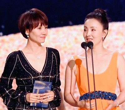 袁泉和陶虹颁奖视频,陶虹袁泉谁火了