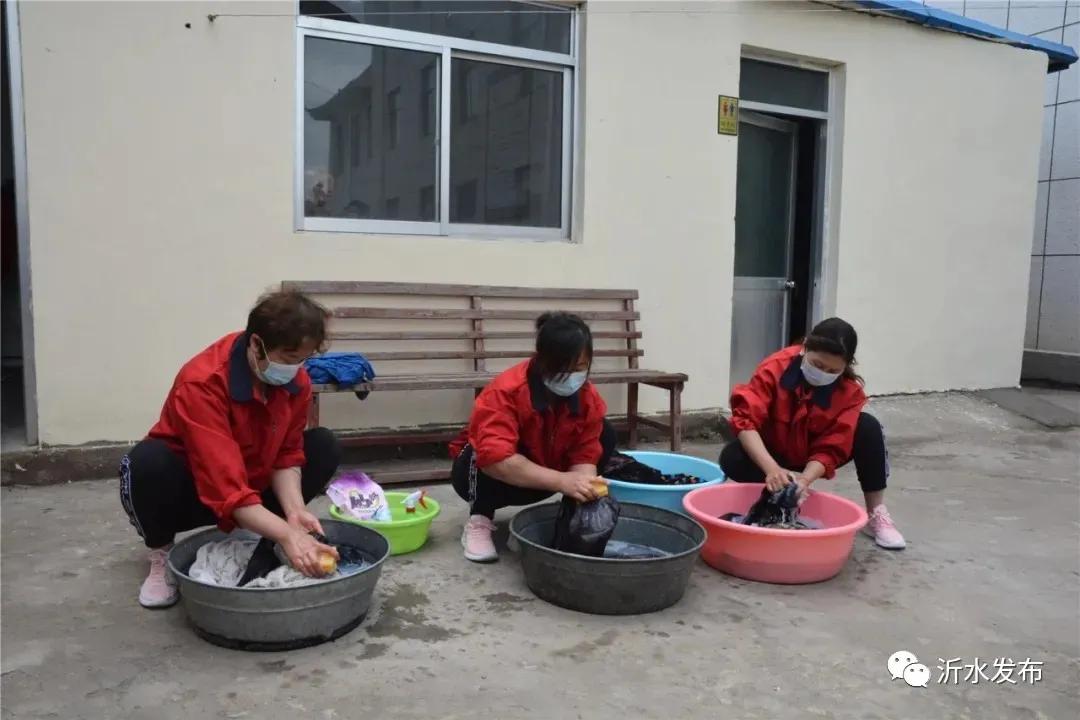 快来看！沂水又被《农村大众》头版头条点名表扬啦！