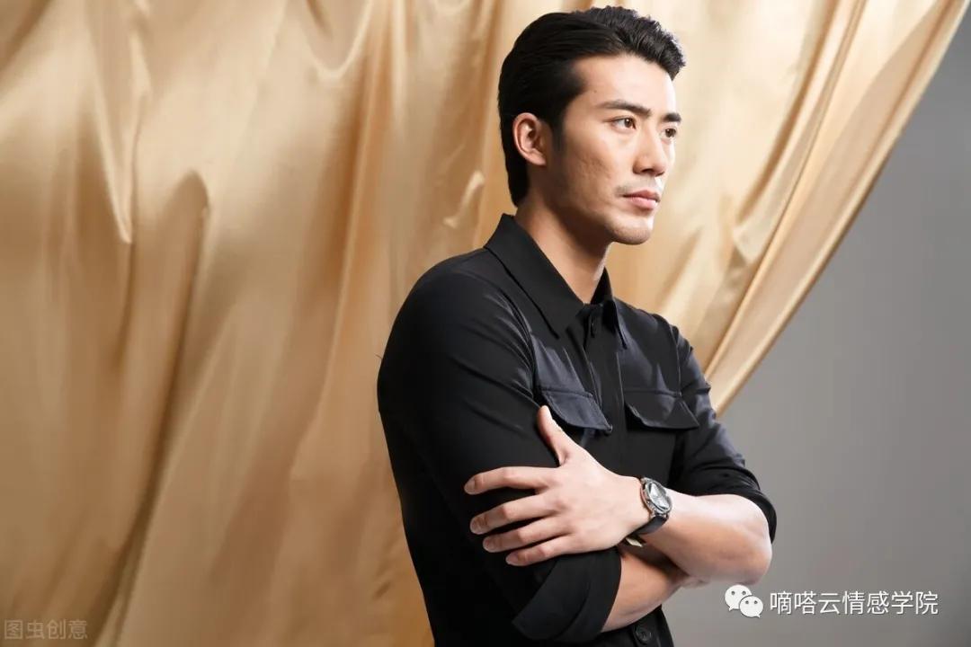 最让女生着迷的5种男生,女人对男生的态度是否喜欢你