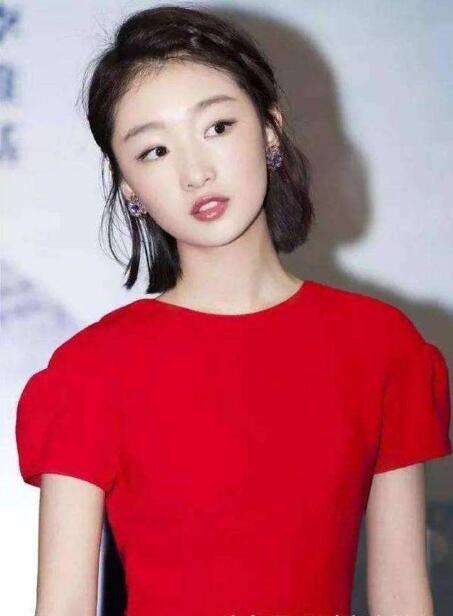 脸上有这三种标志说明是耐看脸,脸上有这几种特征的人危险了