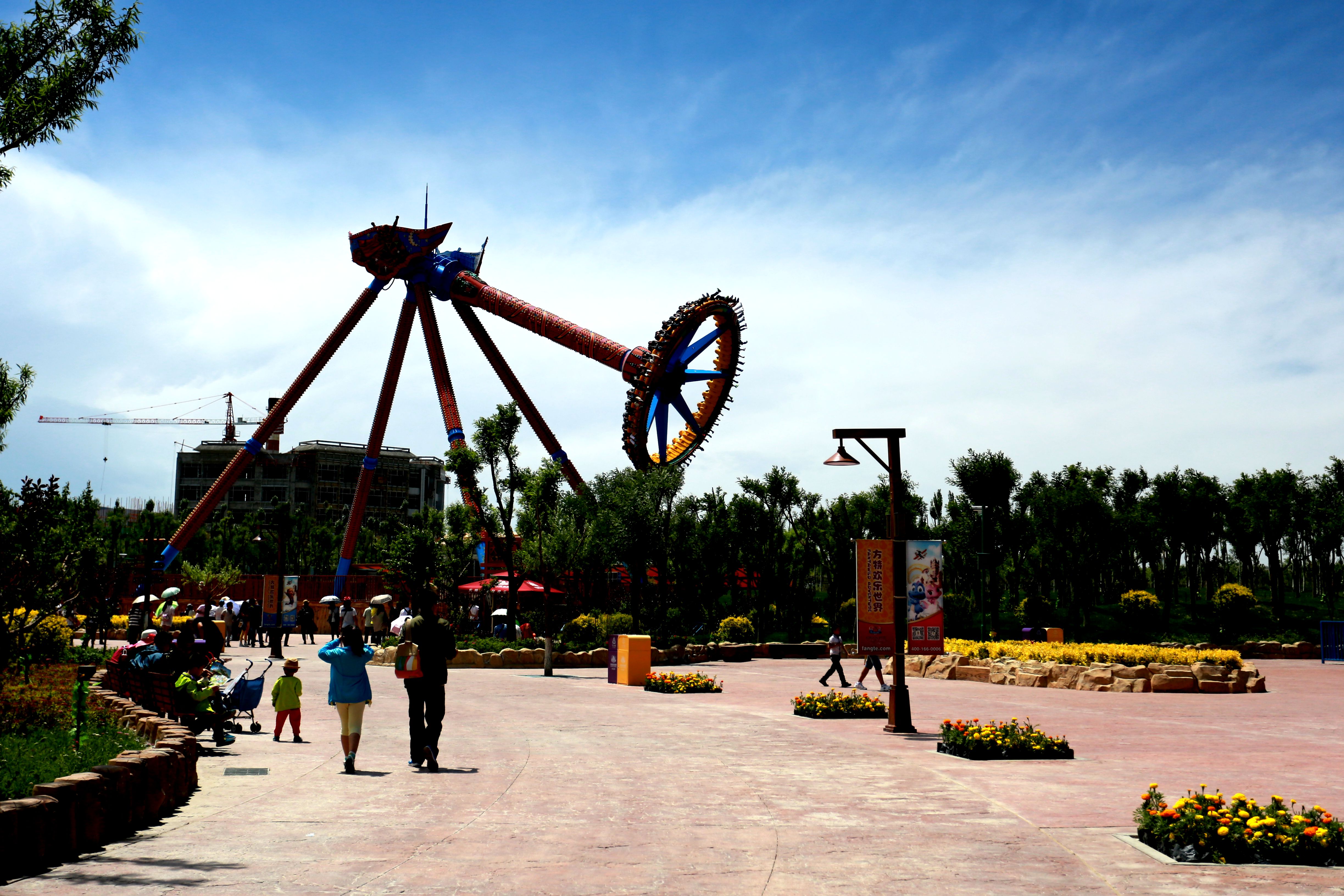 嘉峪关方特好玩么,嘉峪关方特什么时候人少