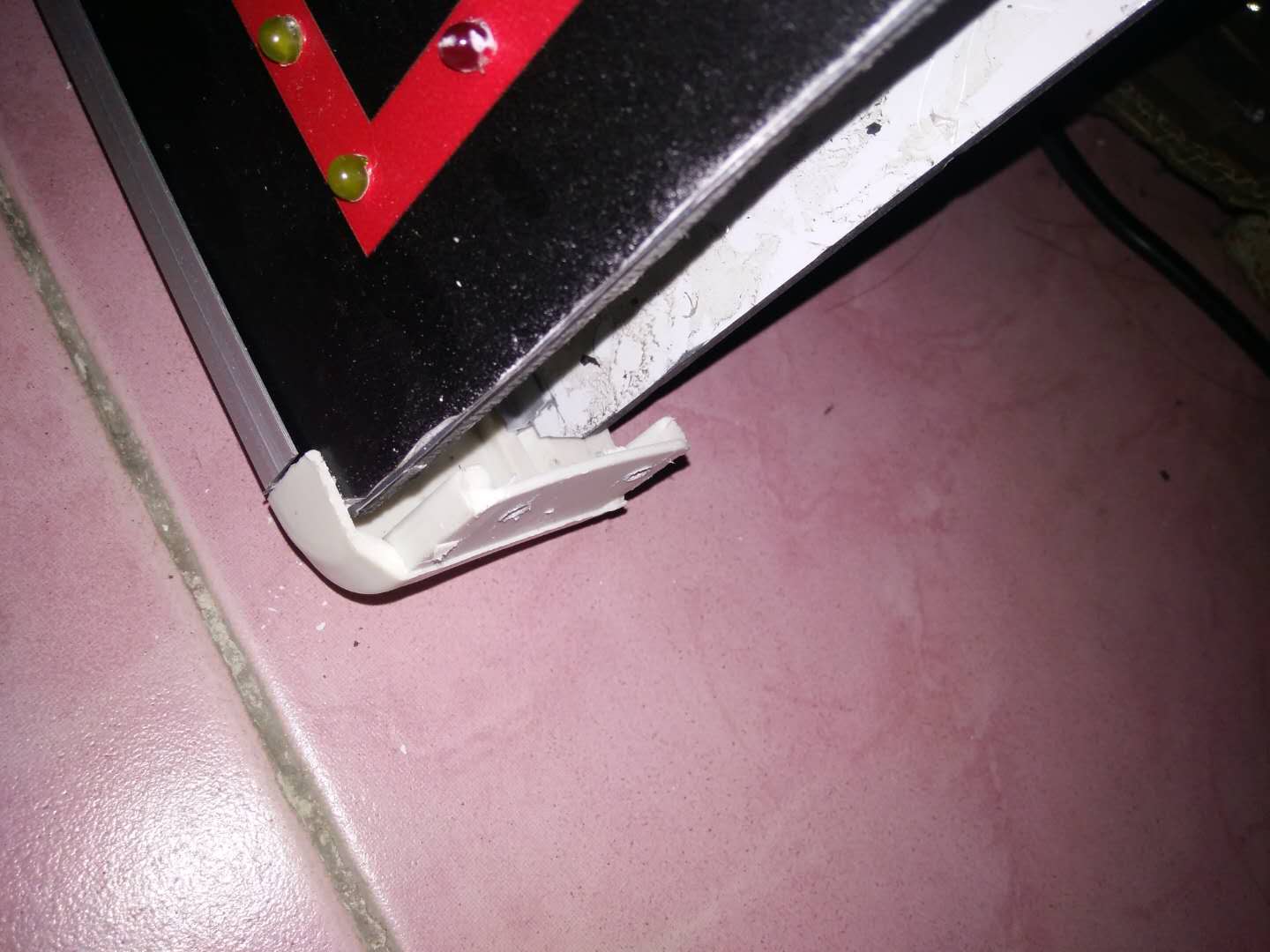 制作led电子灯箱全过程新手必看,led电子灯箱制作需要哪些材料