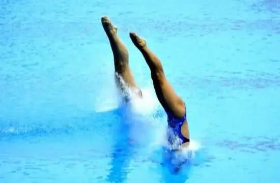 跳水的知识大全,跳水运动员跳水为什么不能有水花