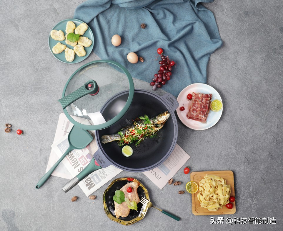 没有一口好锅，如何展现我大厨的手艺，七层昂贵涂层就为一口好锅