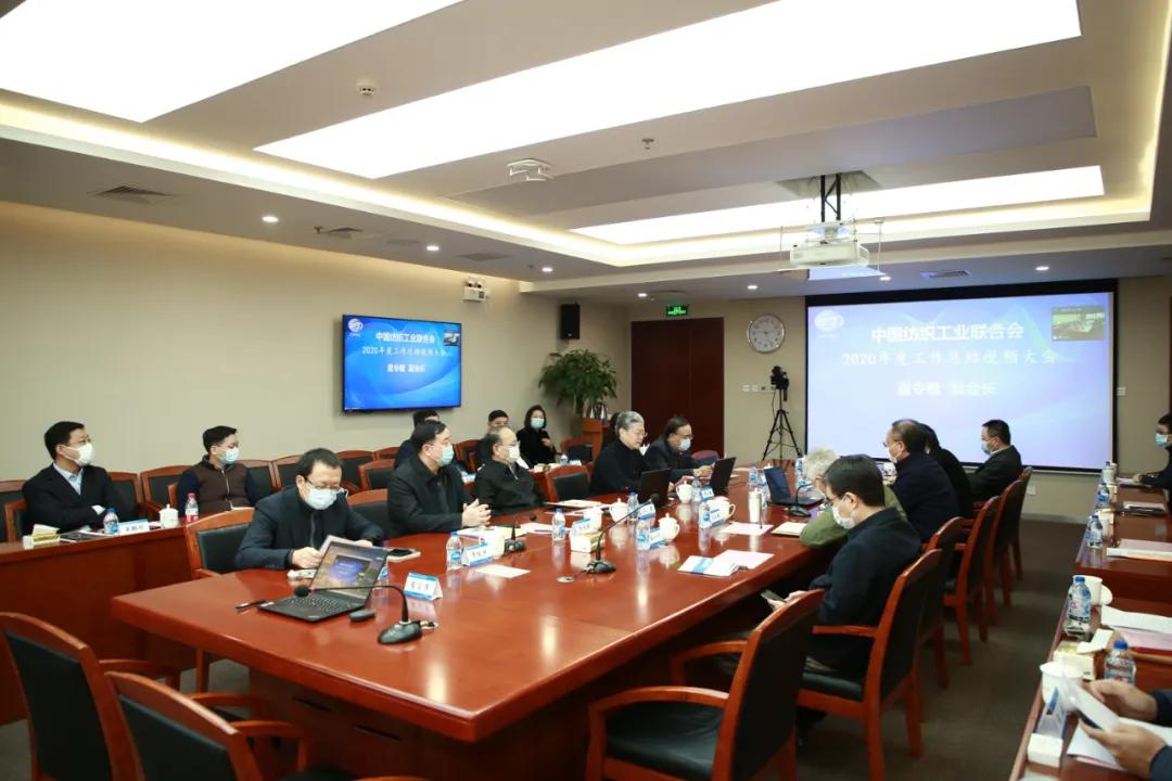 走过极不平凡的路,走过极不平凡的七年