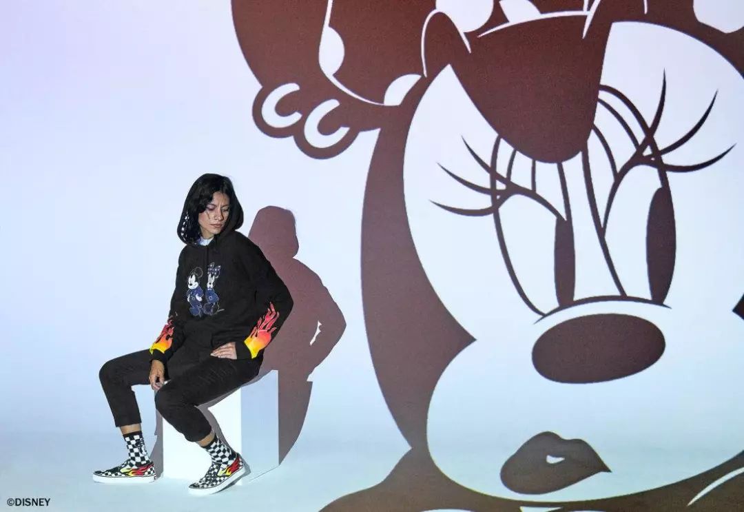 装嫩式穿搭方式,依然减龄穿搭