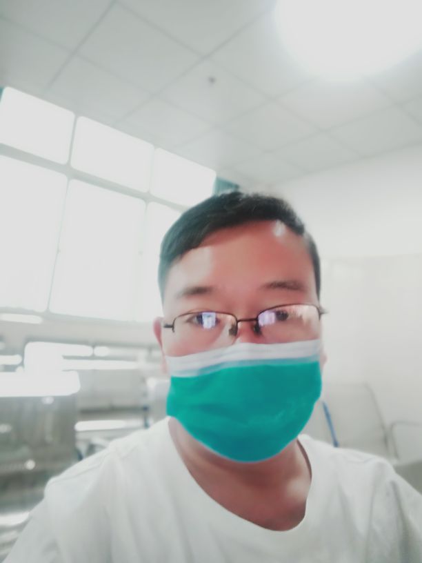 大喇叭小喇叭歌词,大喇叭小音量