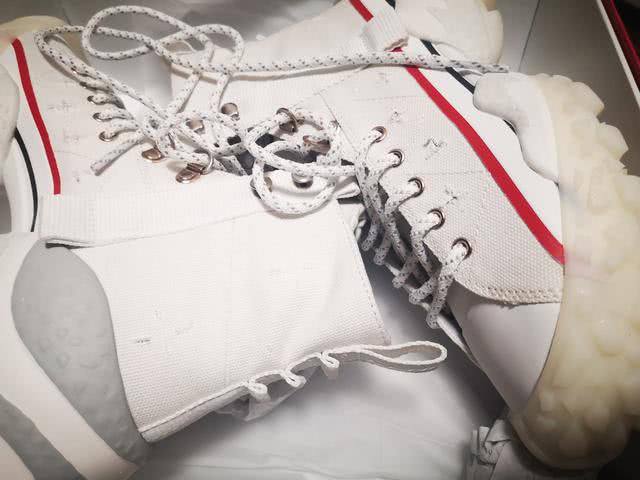 可撕鞋面＋反光鞋带，国货之光带来鼠年“鼠咬天开”！