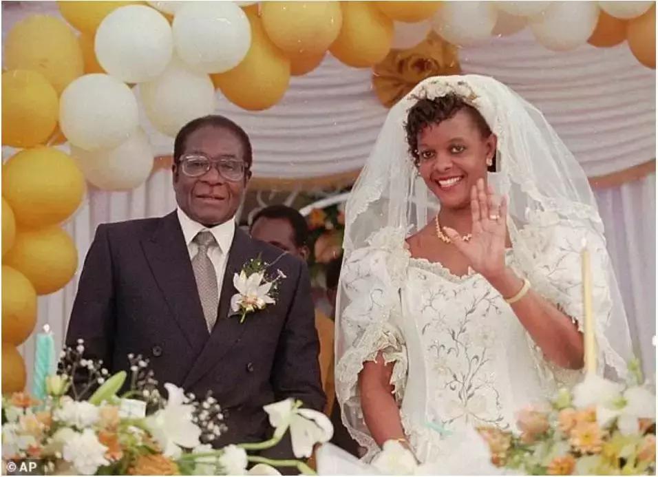 穆加贝去世视频,穆加贝逝世新闻联播视频