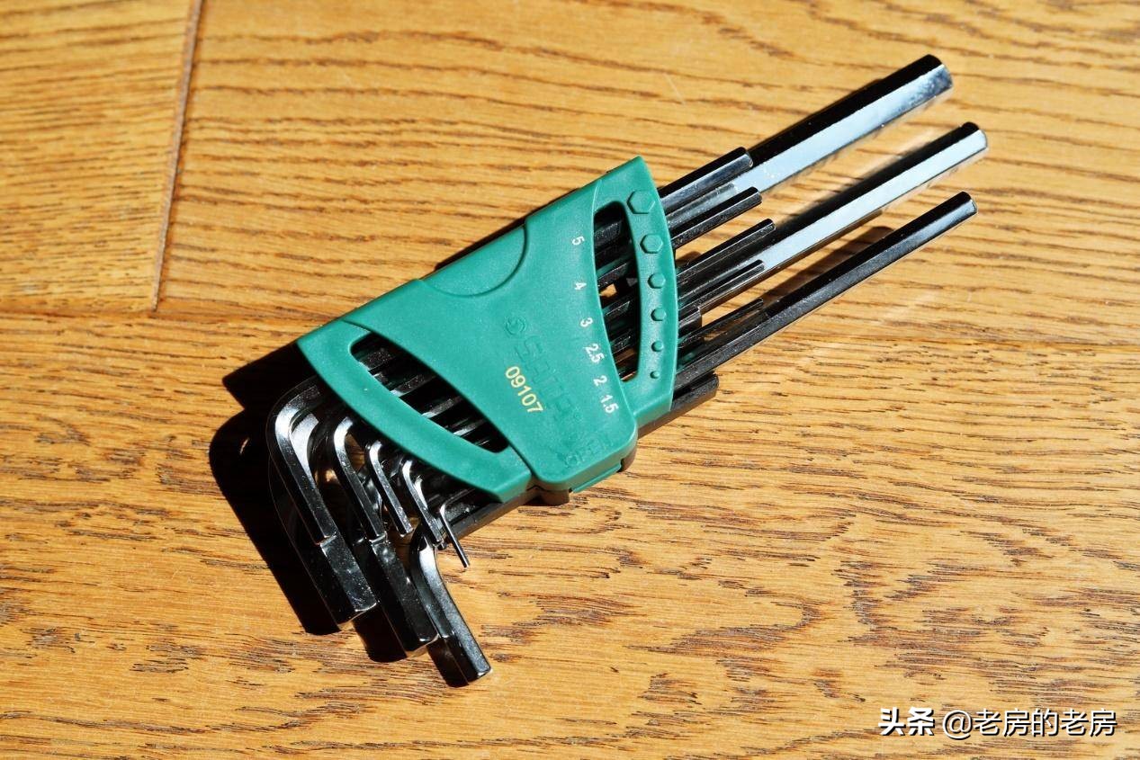 实用家居用品男人,世达工具箱套装400多件多少钱