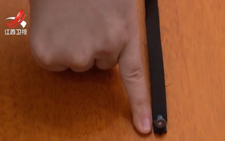 插座内发现摄像头,插座里有摄像头怎么样防止偷看