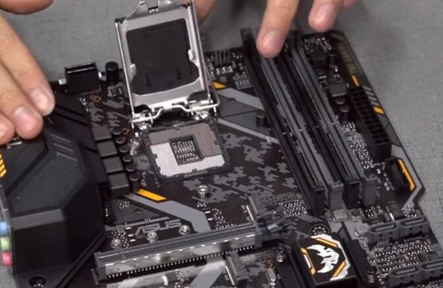 老胡电脑装机,老胡手把手教你做科研