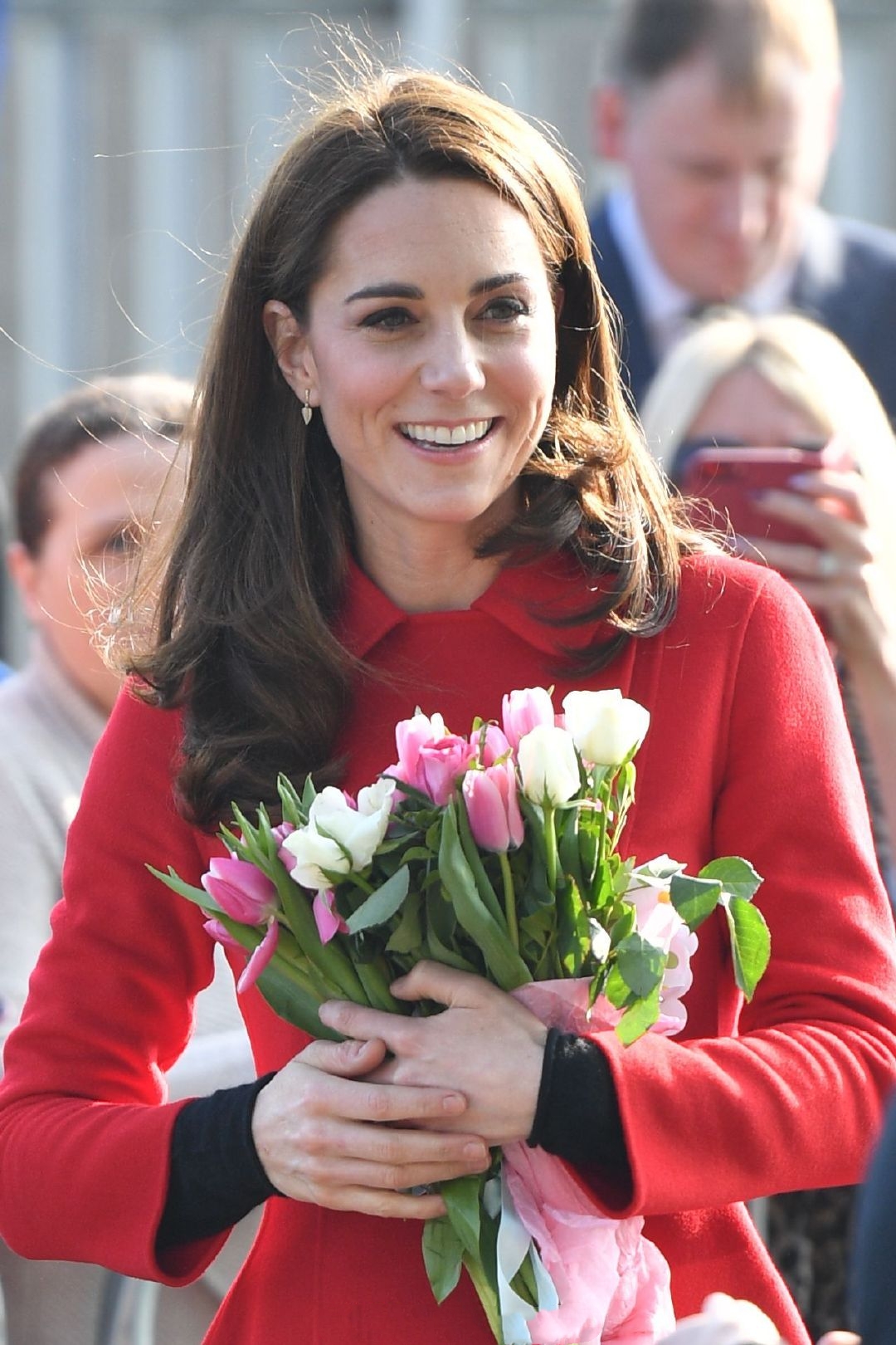 凯特穿休闲装图片,凯特穿休闲衣服露面