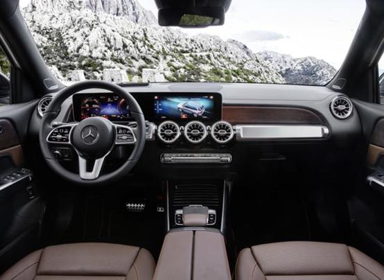 全新一代e汽车,宝马x12.0t和奥迪q32.0t哪个好