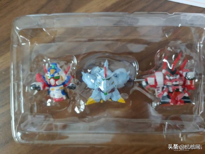 岁月他不饶人，我也没饶了岁月。我的GBA游戏目录2002年篇