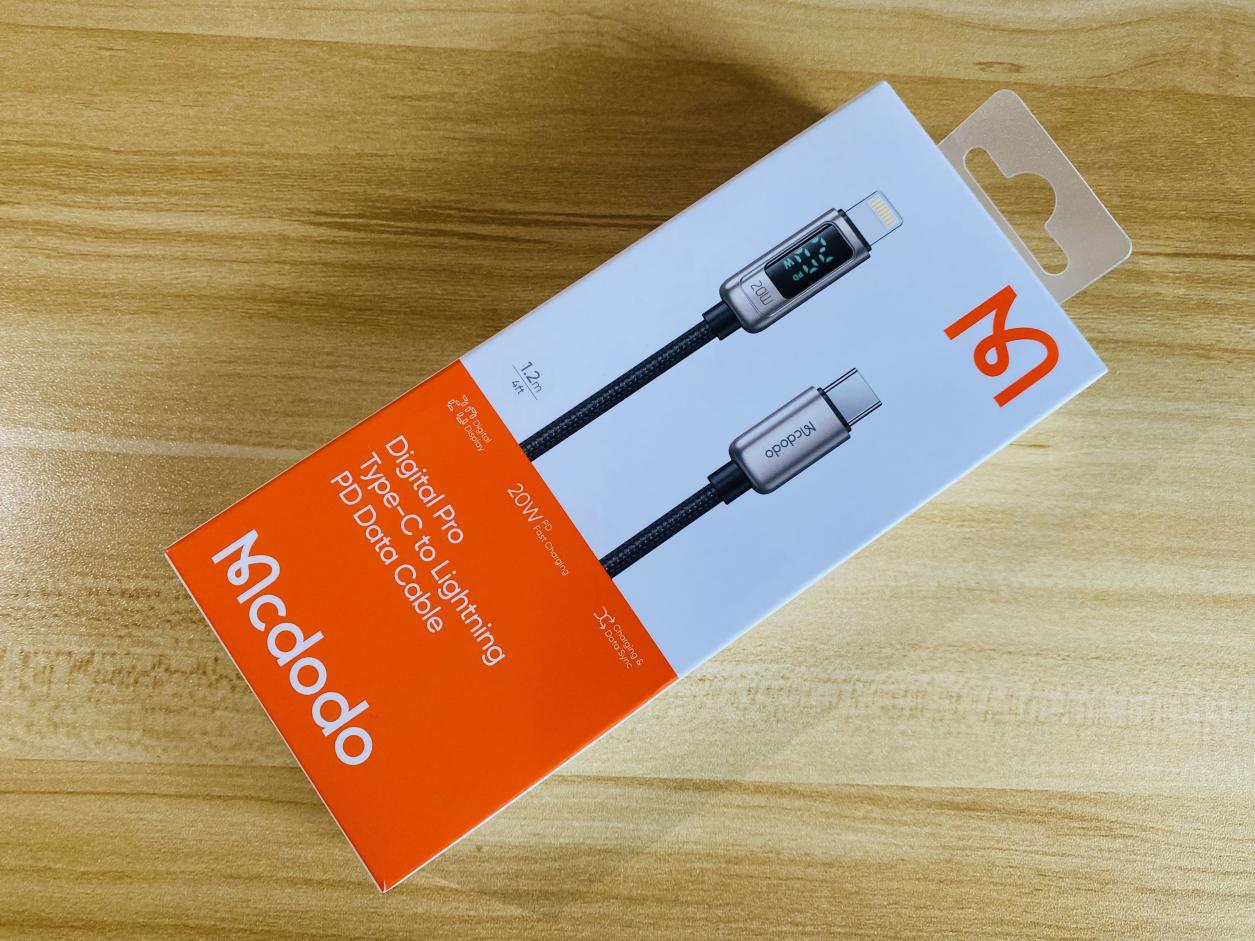 麦多多充电线快充,麦多多20w快充充电线