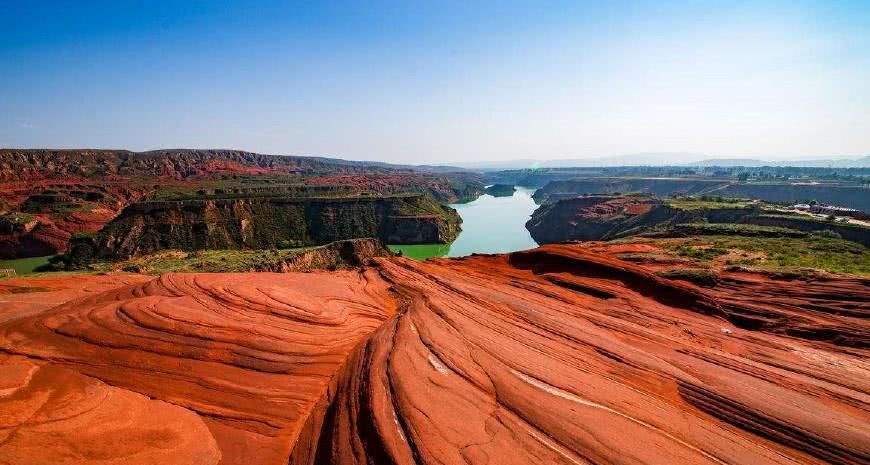 王昌龄边塞诗十首经典,黄沙百战穿金甲全诗赏析