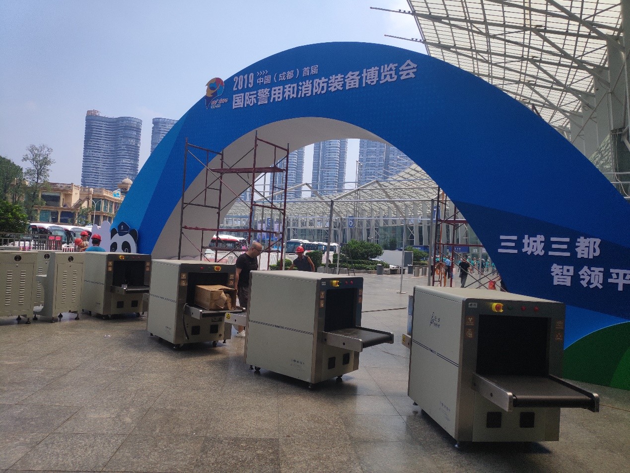 閲嶅簡瀹変繚璁惧,閲嶅簡鏈湴瀹夋璁惧鏈嶅姟