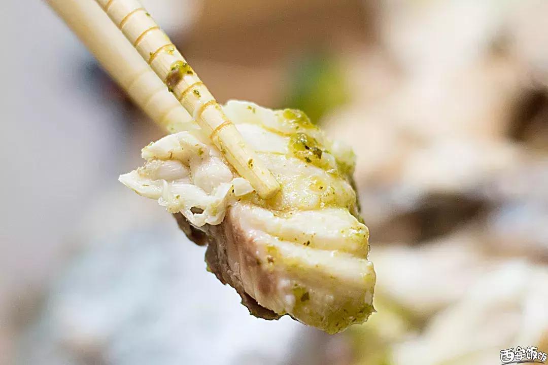 泰国美食街边小吃生吃,超好吃泰国小吃街头甜品