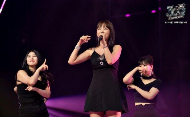 韩*歌国**手洪真英为何能够霸屏中国网络？网友：歌好，人好！