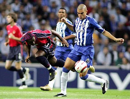 瓒冲潧top20,涓栫晫瓒冲潧鐞冩槦鍥炲